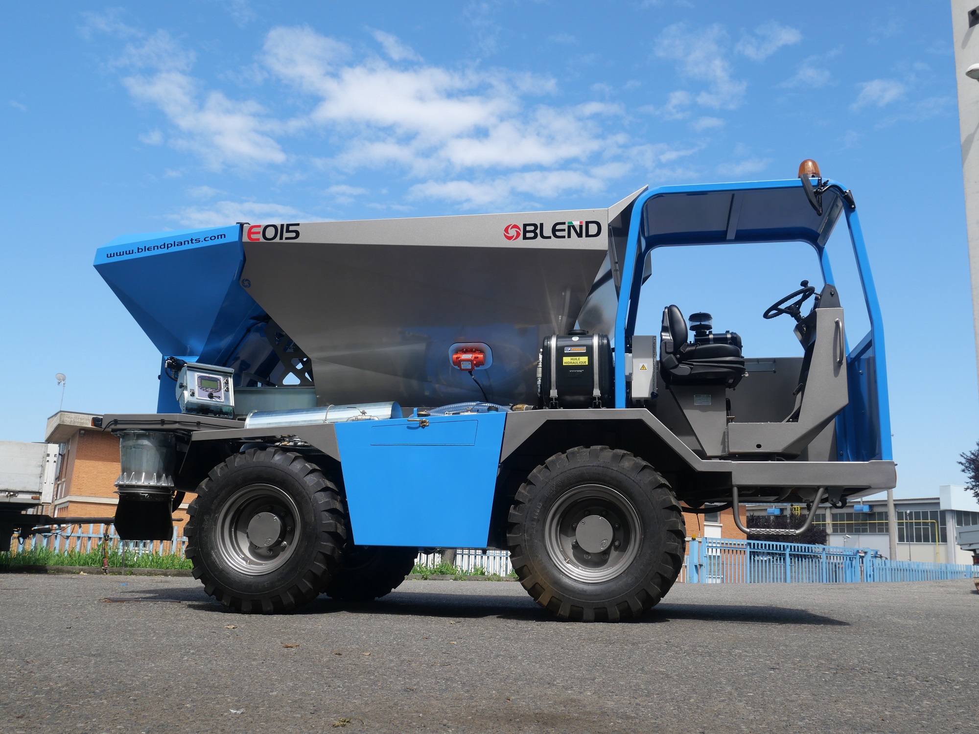 Blend Plants launches the new mobile plant E015 4x4